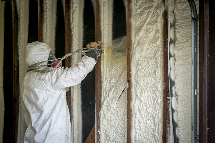 Spray Foam Insulation On Basement, How Thick Should Spray Foam Be In Basement Walls